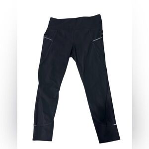 Athleta Black Capri Leggings In Women's Size S